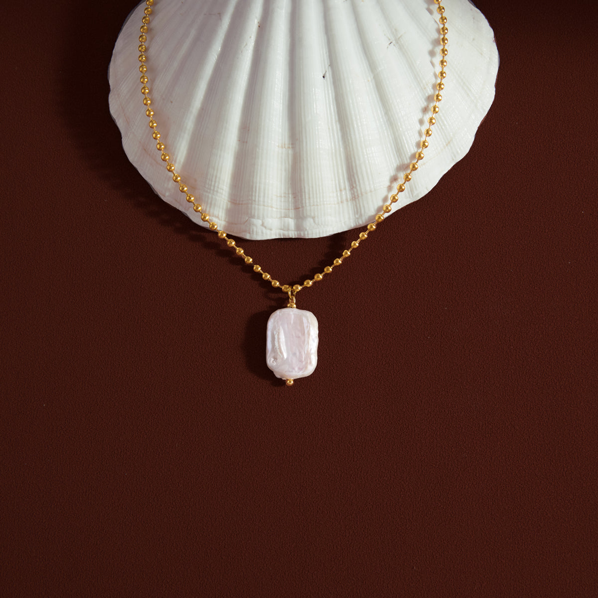 Lumen Baroque Pearl Pendant Necklace