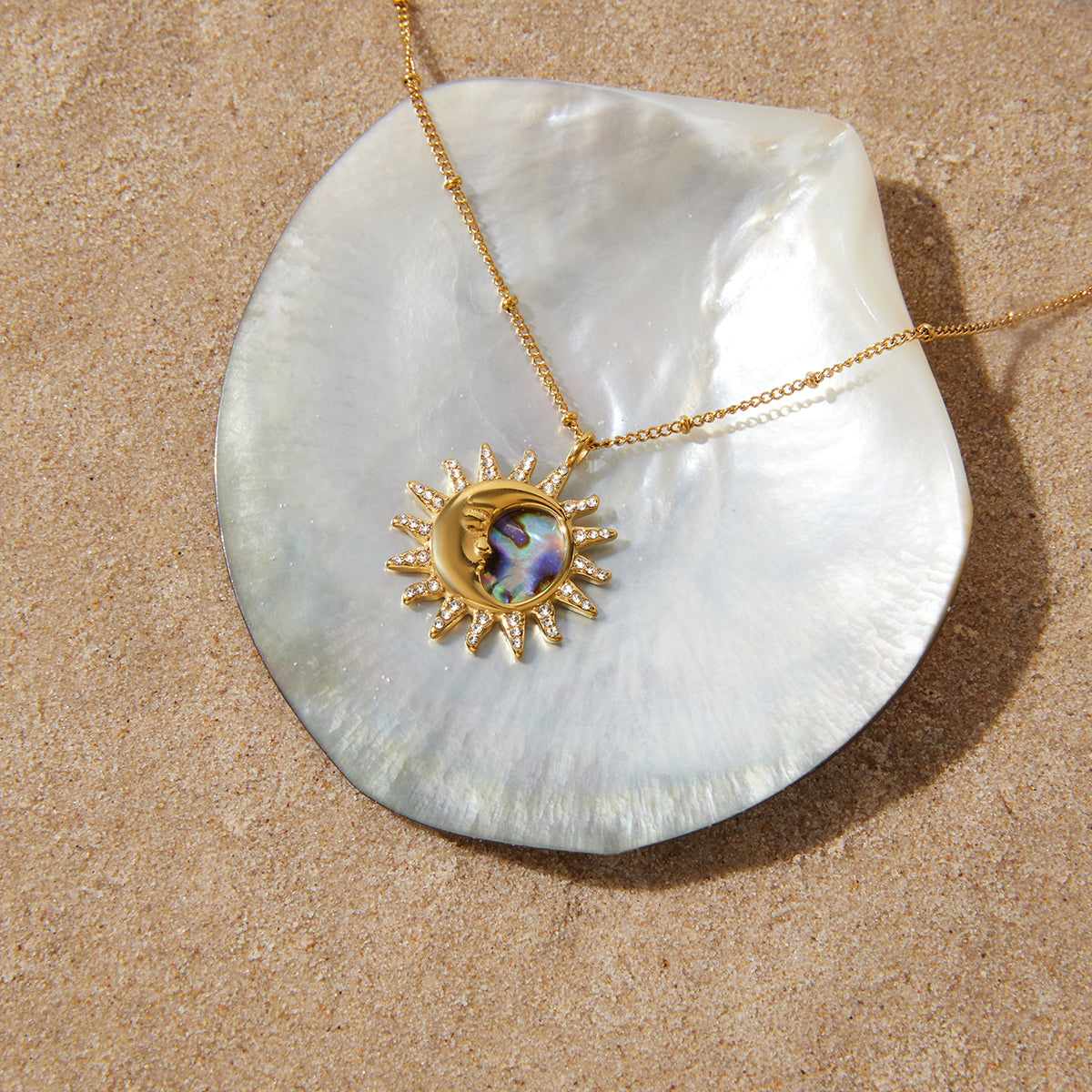 Solstice Shell Sunburst Necklace