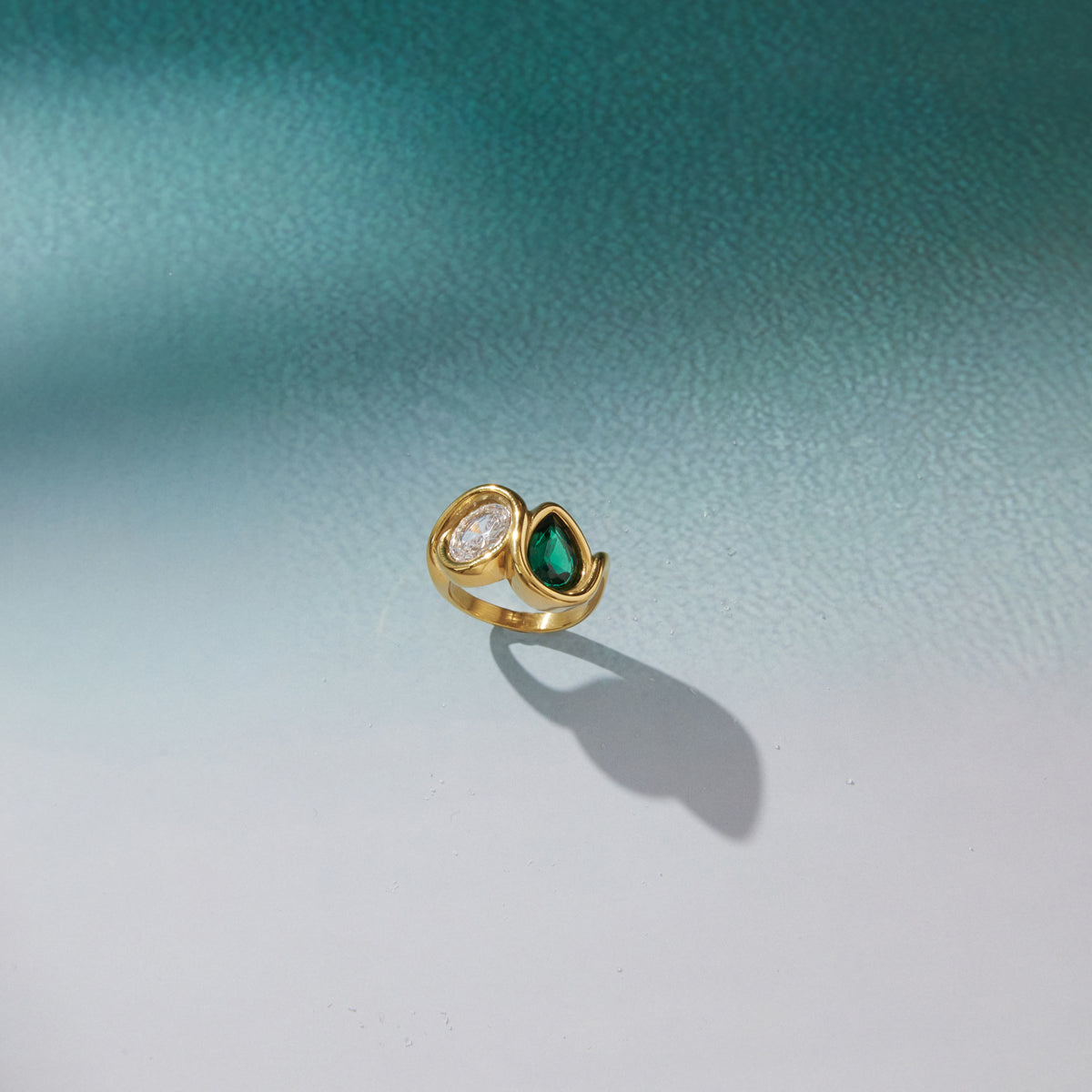 Levante Green Teardrop Duo Ring