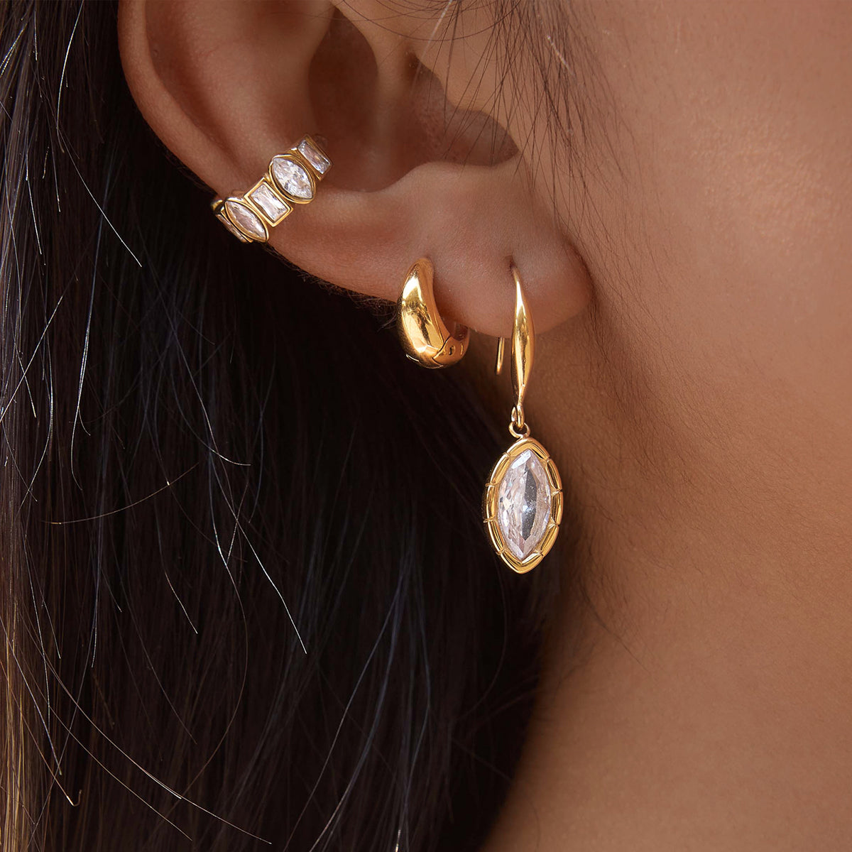 Ostuni Bezel Stone Ear Cuff Earrings
