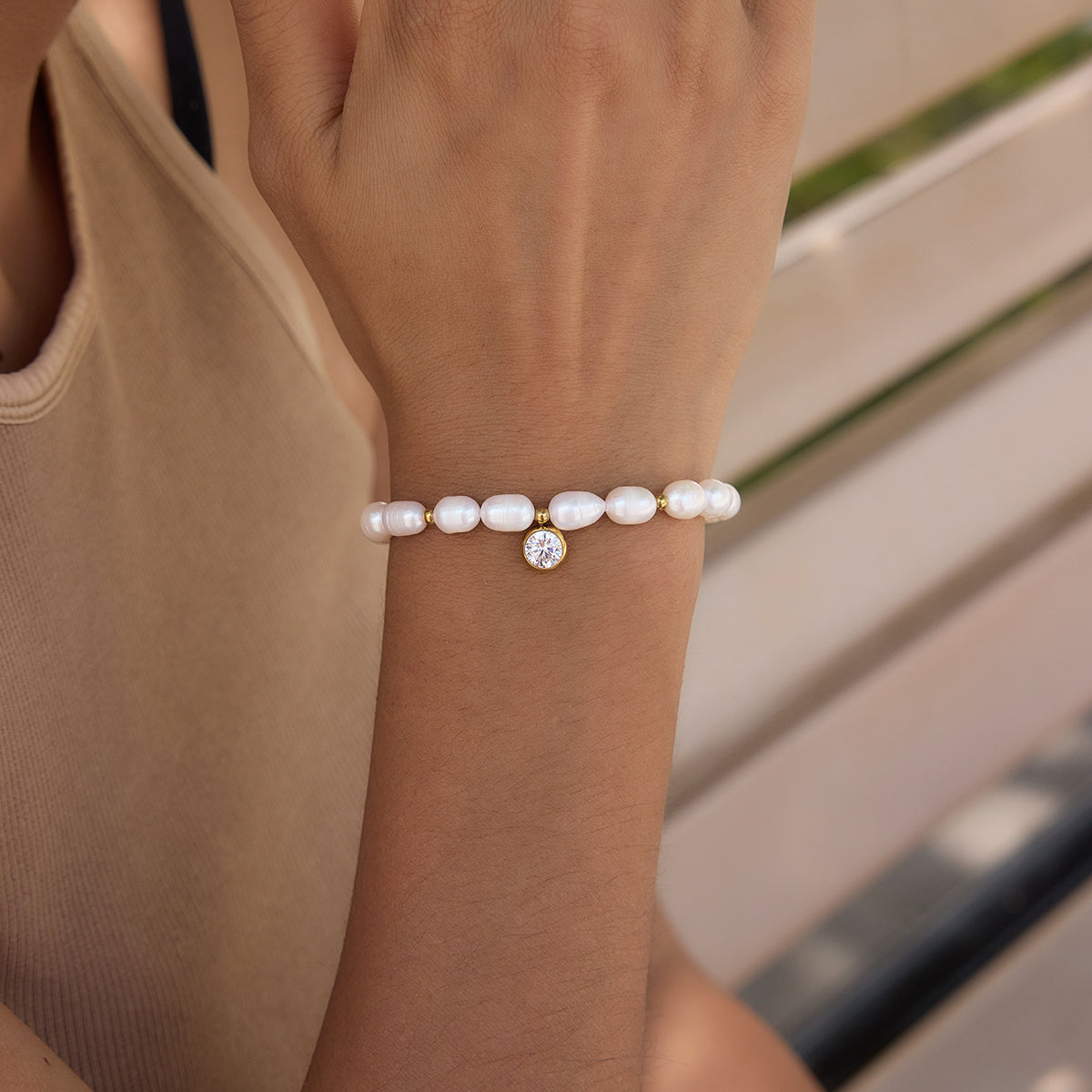 Zephyr Pearl Beaded Bracelet