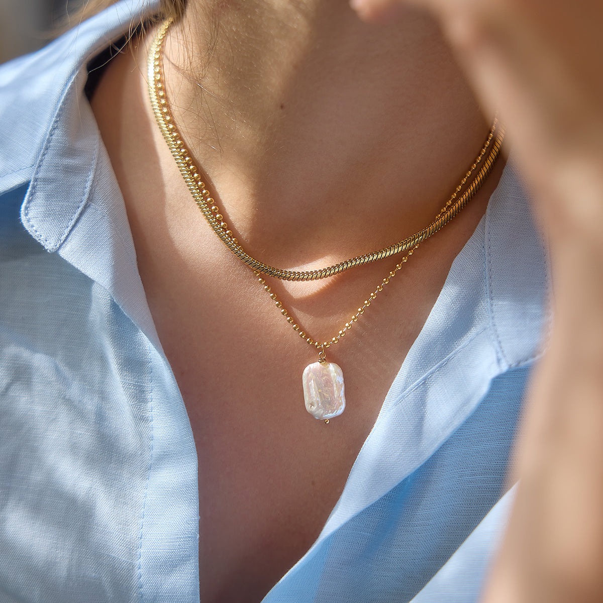Lumen Baroque Pearl Pendant Necklace