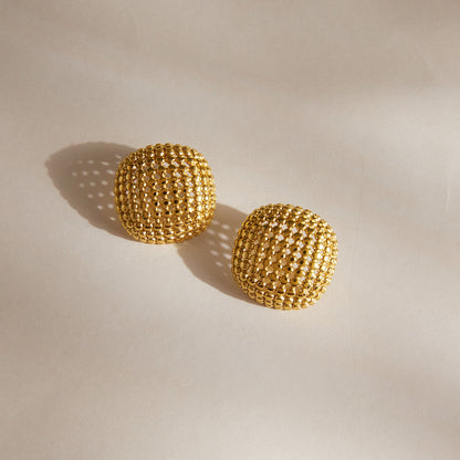Anemone Mesh Dome Stud Earrings