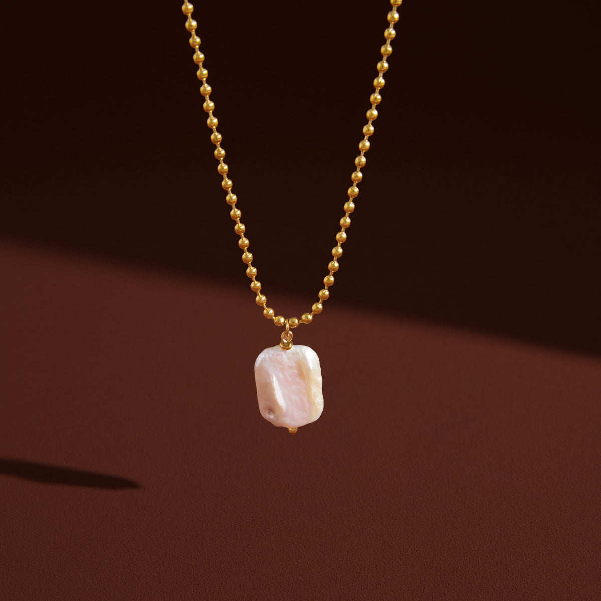 Lumen Baroque Pearl Pendant Necklace