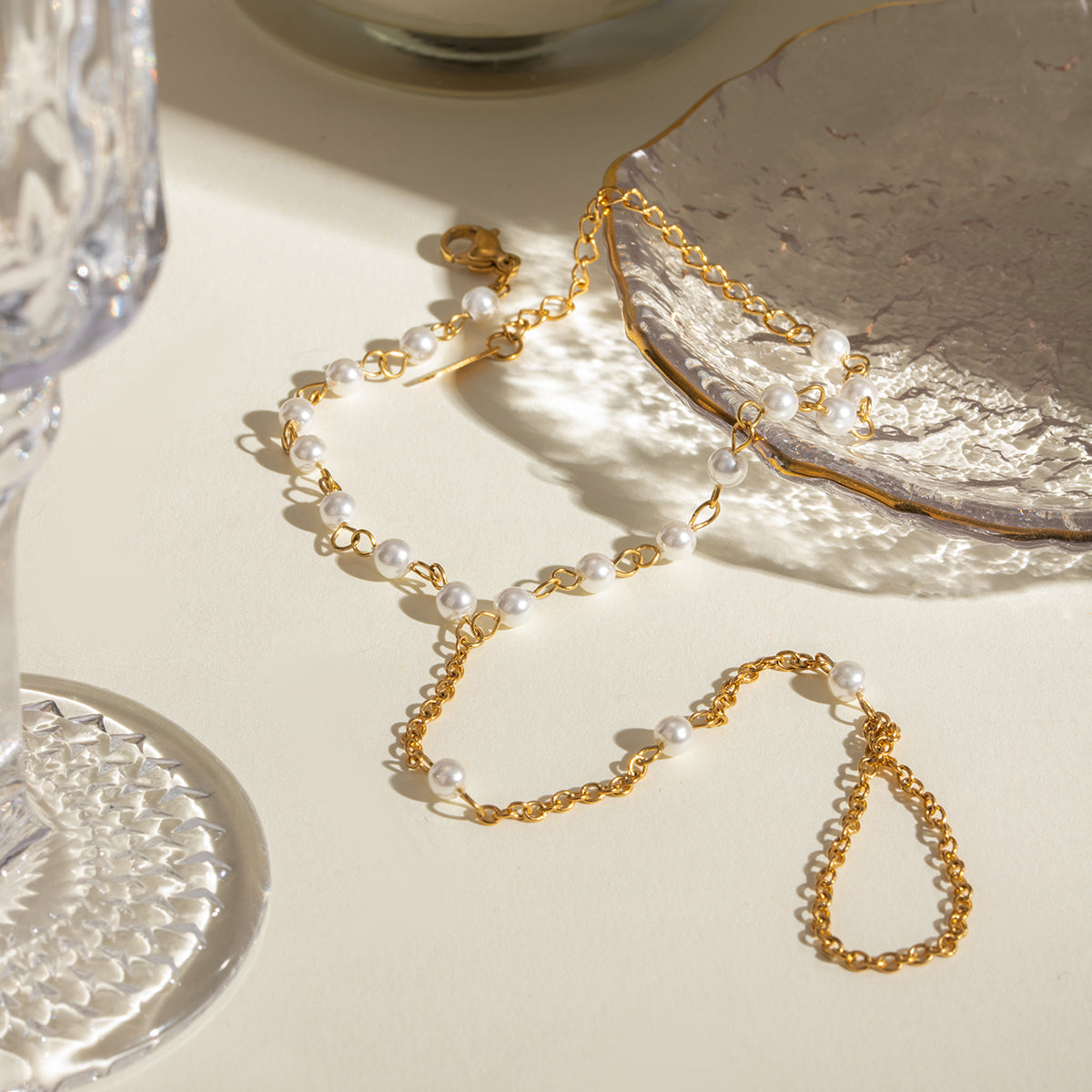Palma Pearl Hand Chain Ring