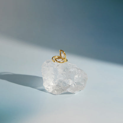 Cala Fishtail Marquise Ring