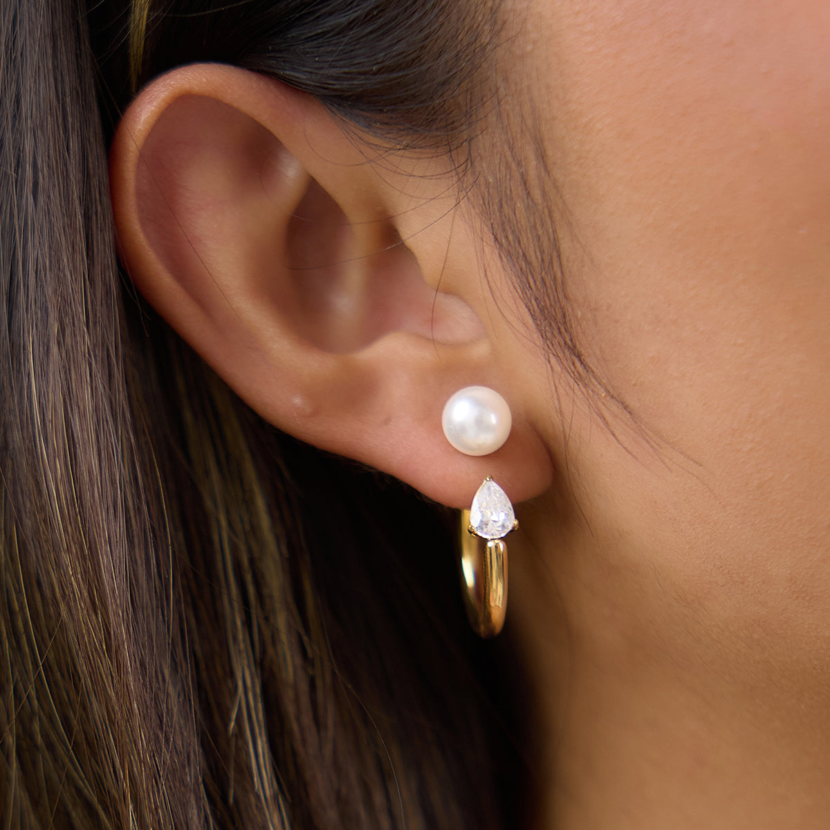 Isla Pearl Ear Jacket Earrings