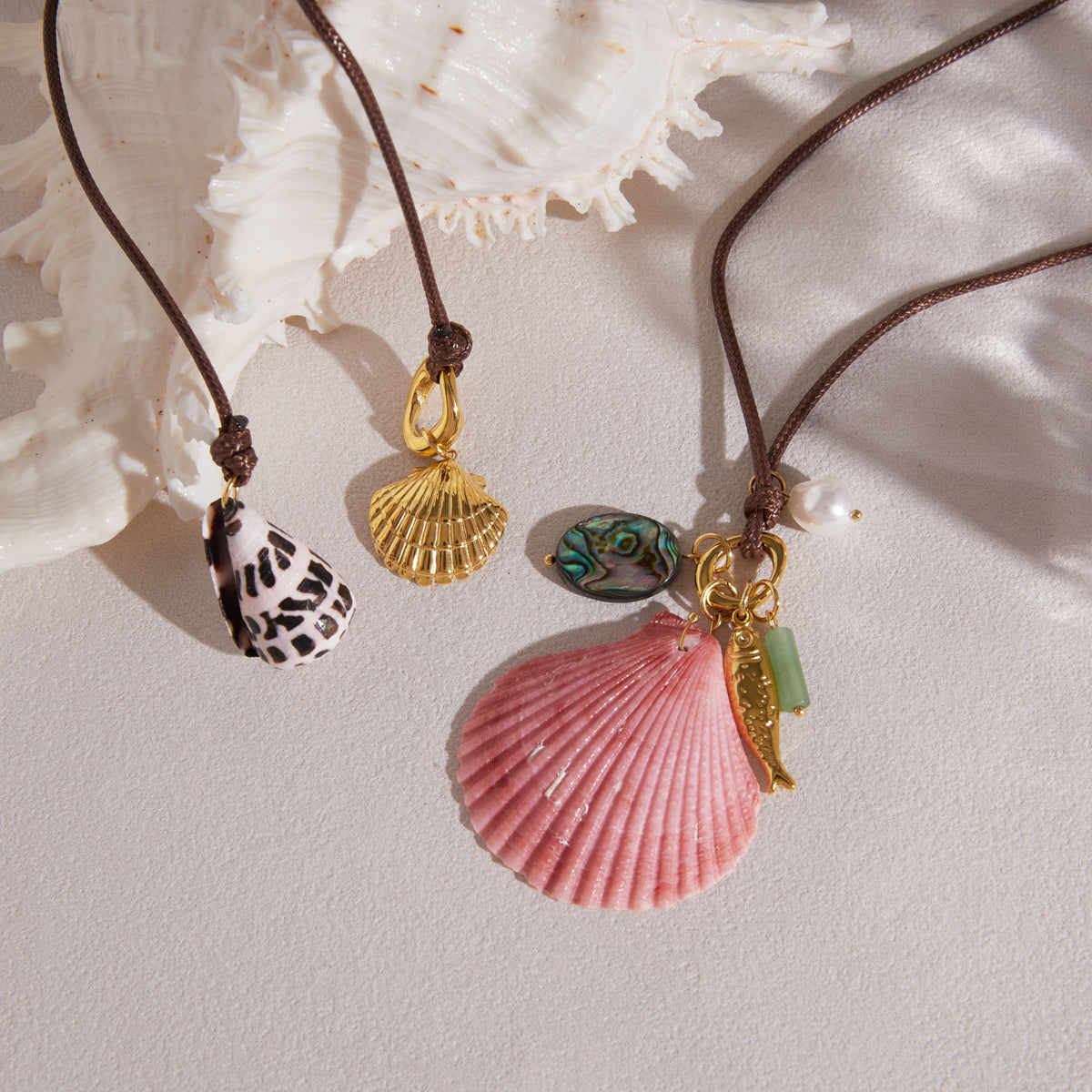 Cala Shell and Conch Cord Necklace