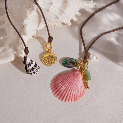 Cala Shell and Conch Cord Necklace