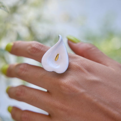 Alba White Calla Lily Ring