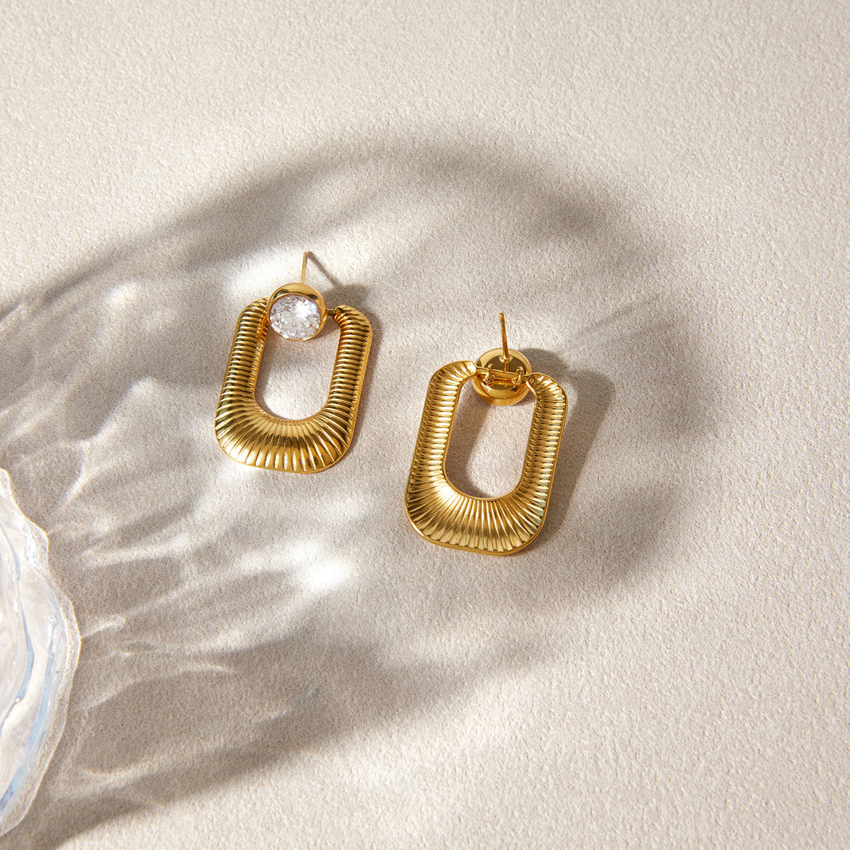 Dune Ribbed Rectangle Drop Earrings