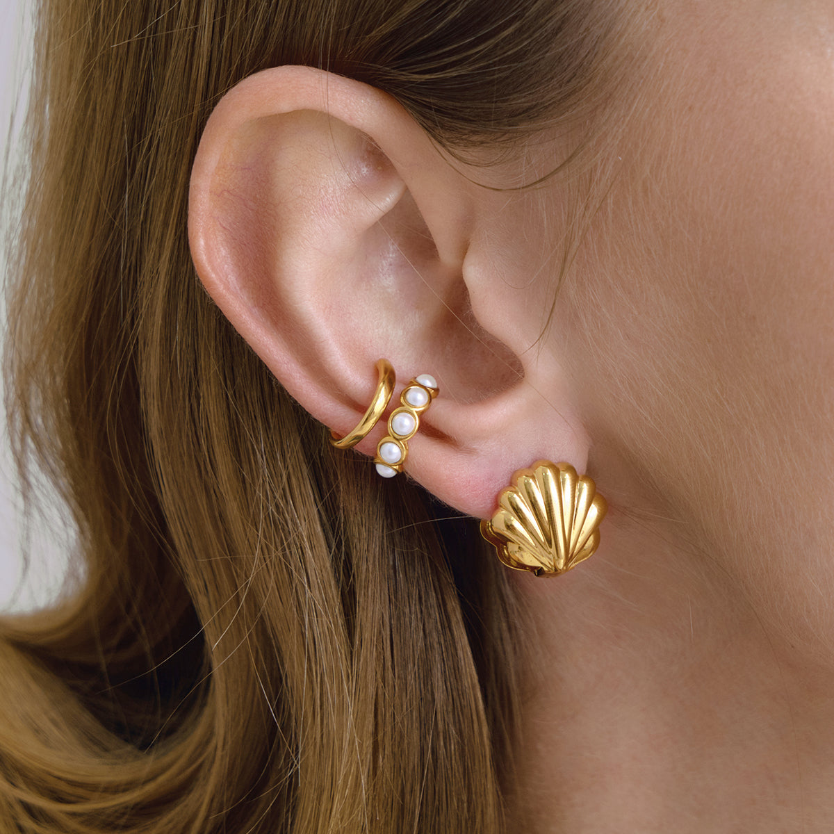 Cadaqués Scallop Shell Stud Earrings