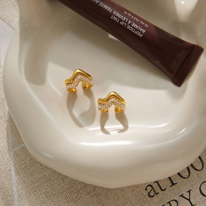 Onda Wavy Ear Cuff Earrings