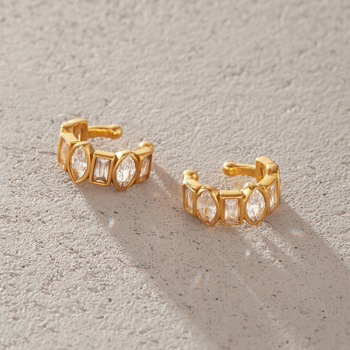 Ostuni Bezel Stone Ear Cuff Earrings