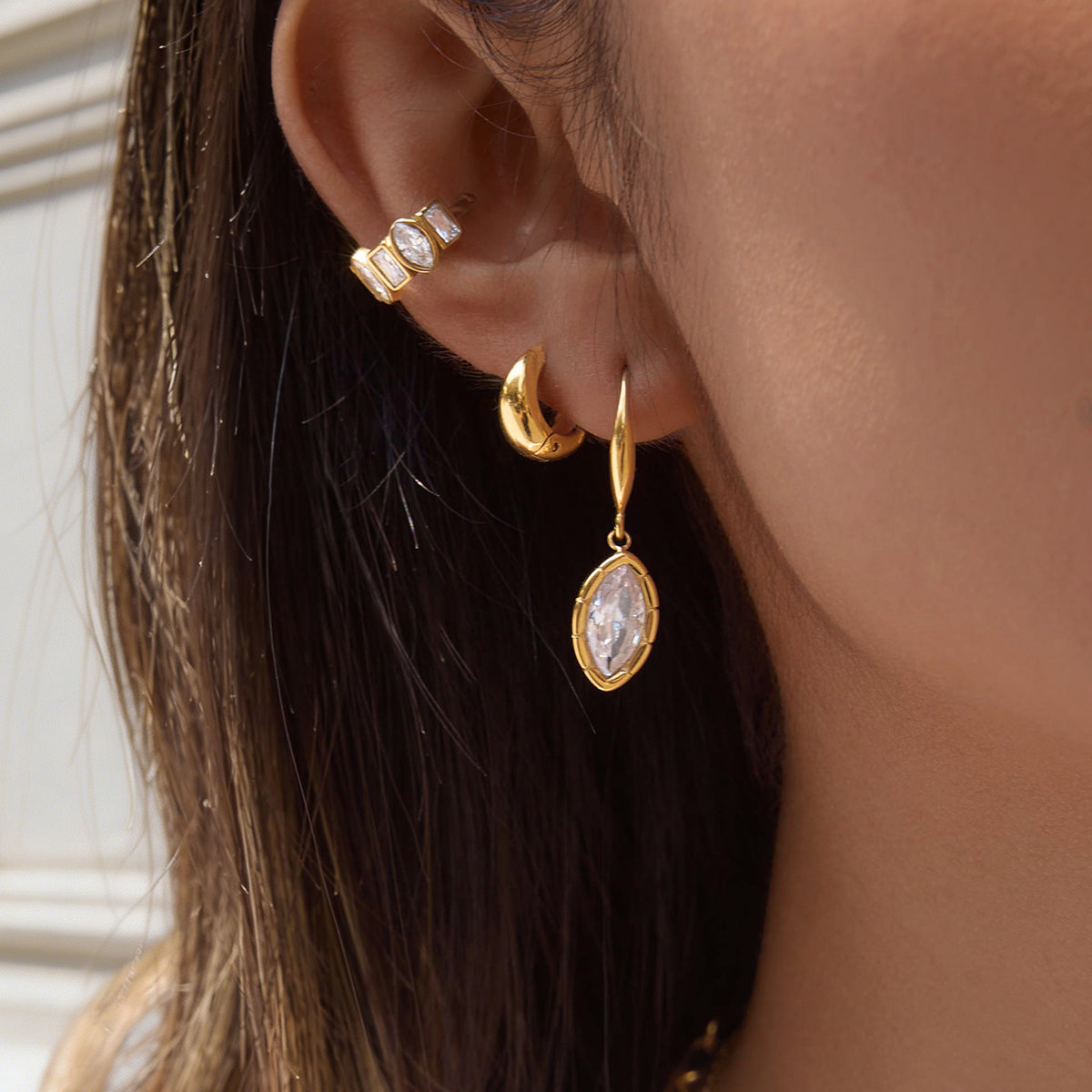 Ostuni Bezel Stone Ear Cuff Earrings