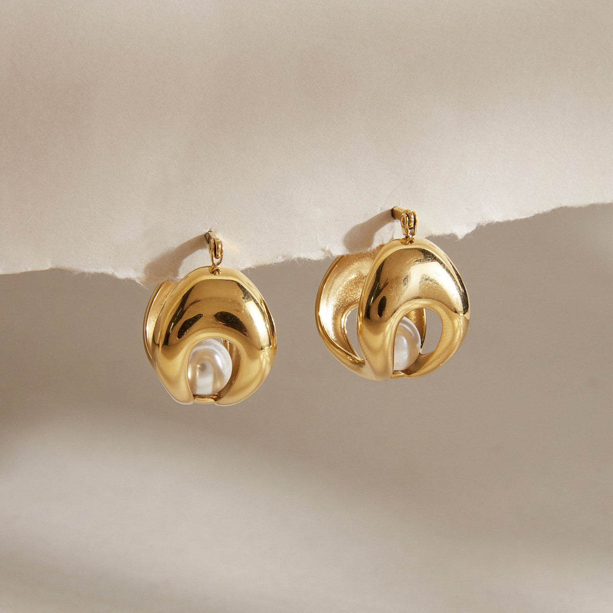 Solstice Sculpted Pearl Hoop Earrings
