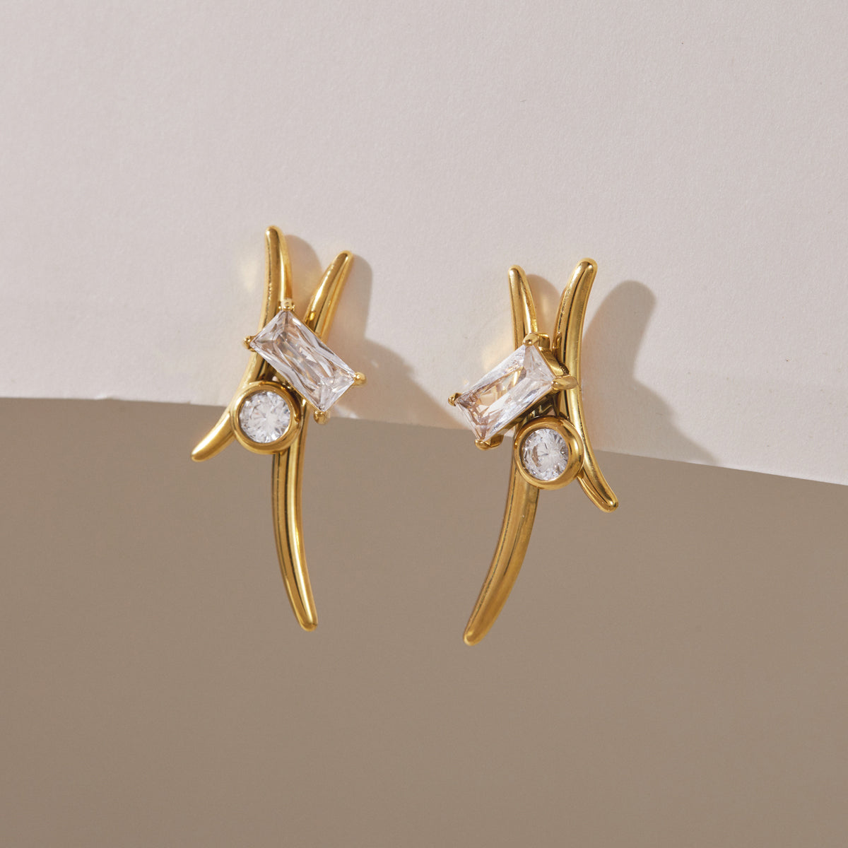 Estrella Crossed Bar Stud Earrings