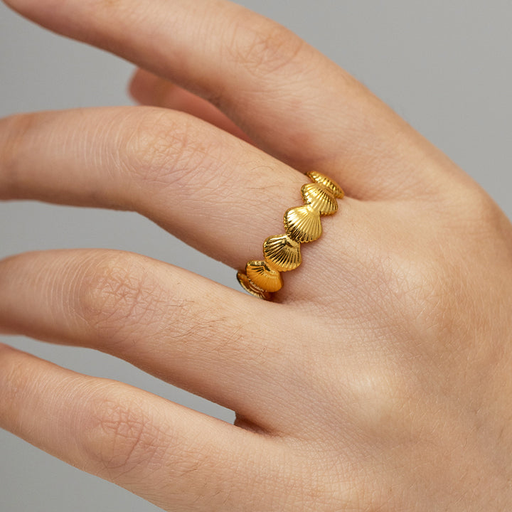 Formentera Scallop Shell Ring