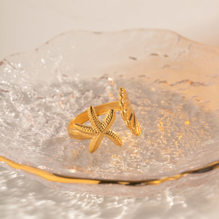 Cove Shell and Starfish Ring