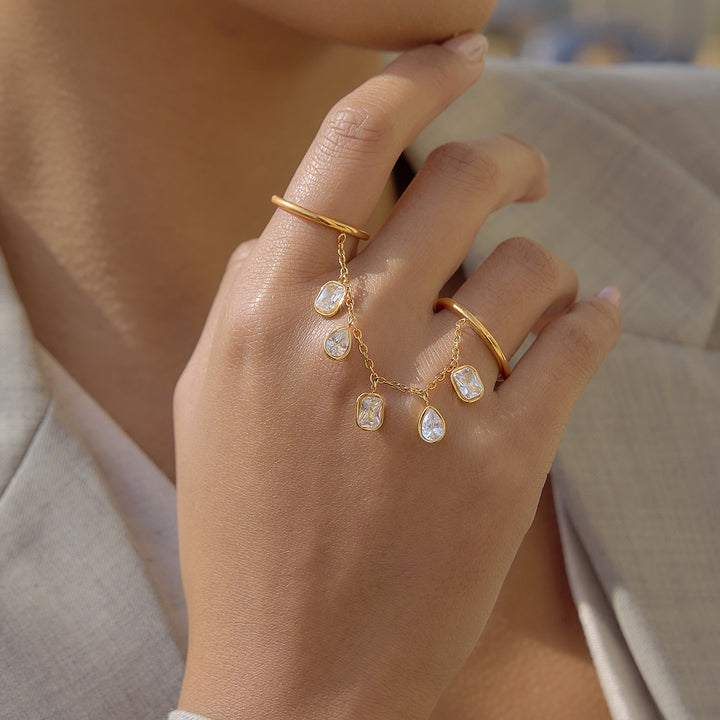 Lagoon Fringed Chain Twin Ring