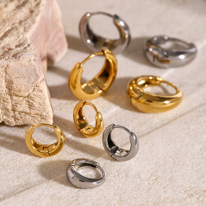 Formentera Chunky Dome Huggie Earrings