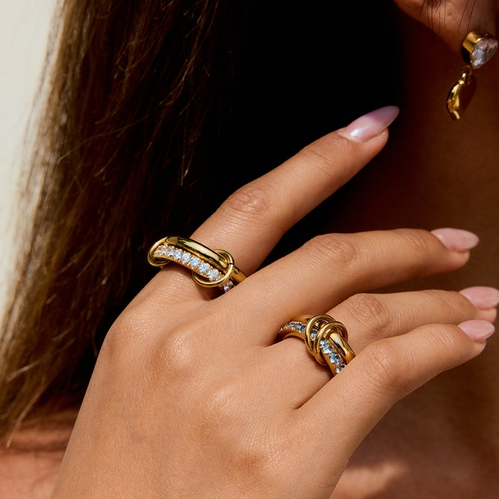 Zephyr Interlocking Pave Ring