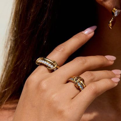 Zephyr Interlocking Pave Ring