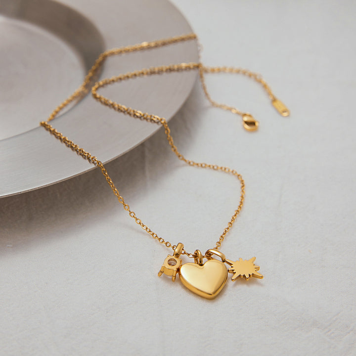Azahar Engraved Heart Charm Necklace