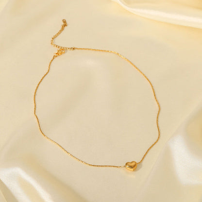 Dune Petite Heart Necklace
