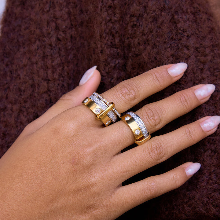 Ostro Pavé Band Ring
