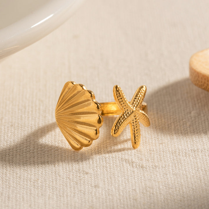 Cove Shell and Starfish Ring