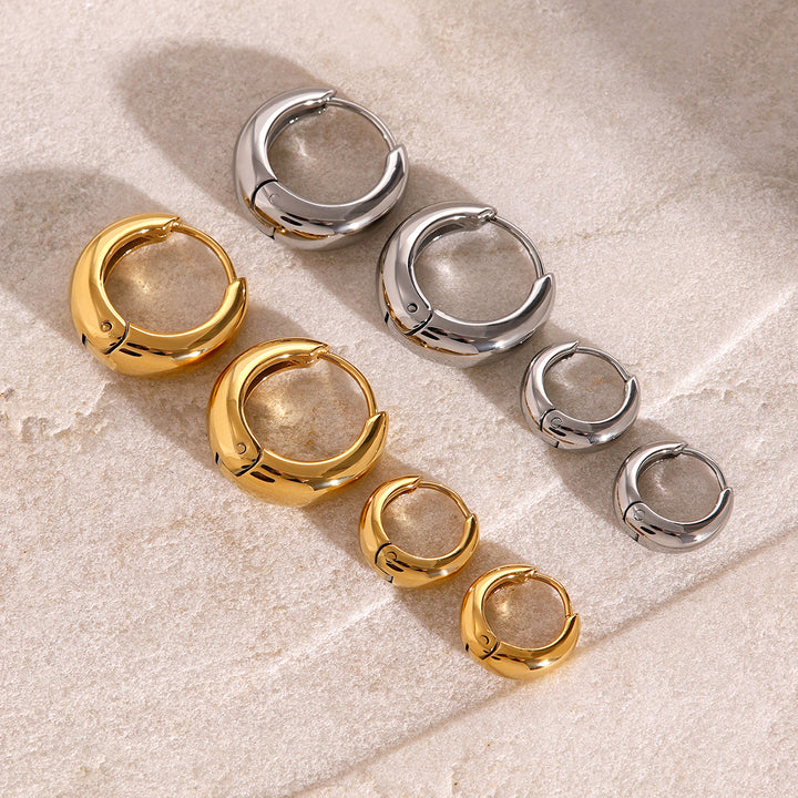 Formentera Chunky Dome Huggie Earrings