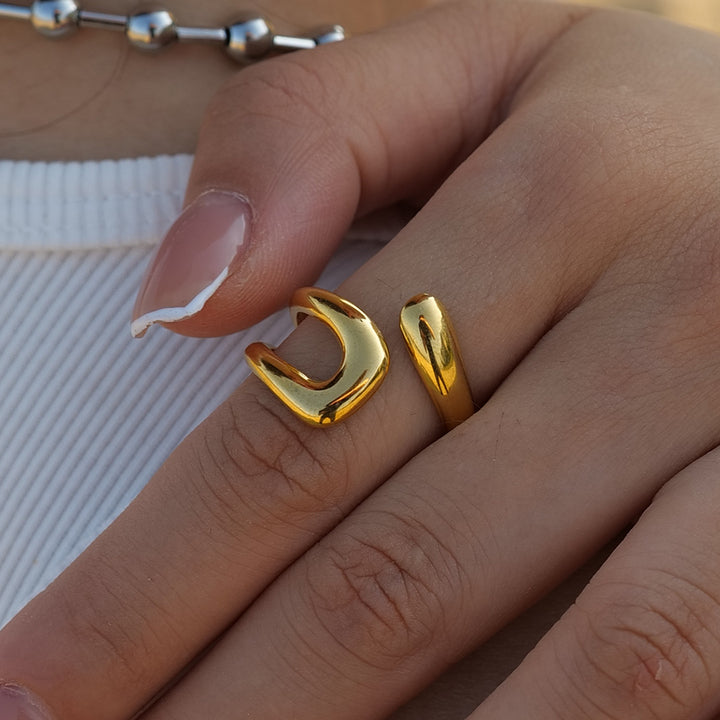 Levante Sculpted Open Band Ring
