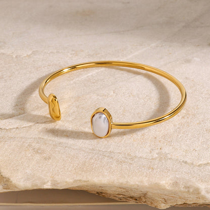 Lumen Oval Pearl Cuff Bracelet