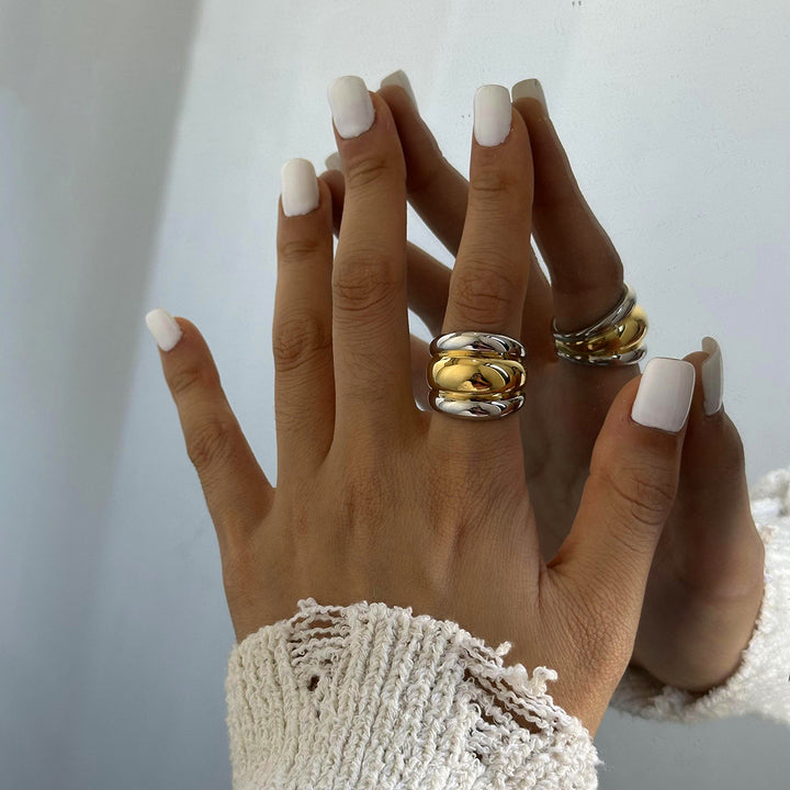 Mistral Ribbed Dome Ring