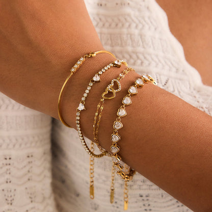 Estiu Double Heart Chain Bracelet