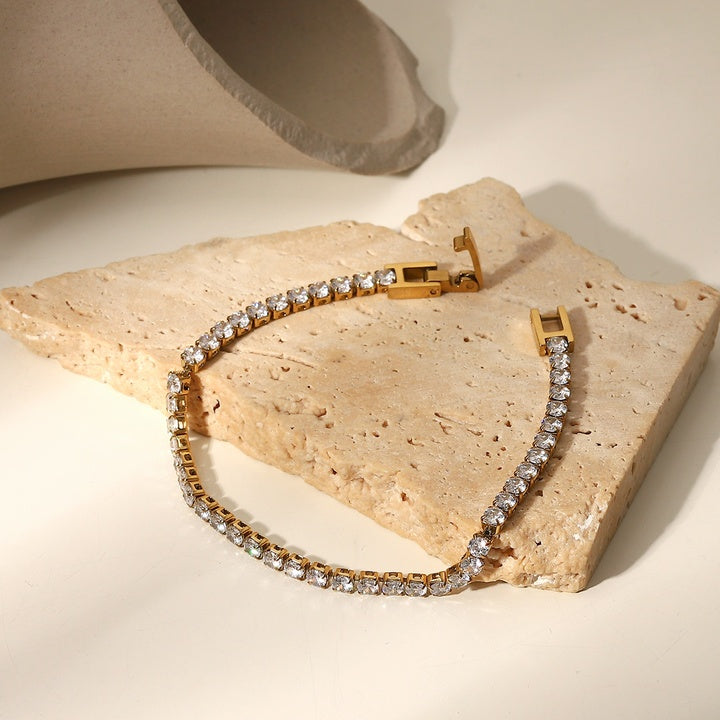 Lumen Claw-Set Tennis Bracelet
