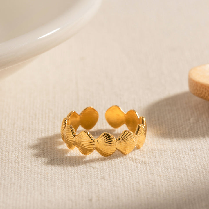 Formentera Scallop Shell Ring