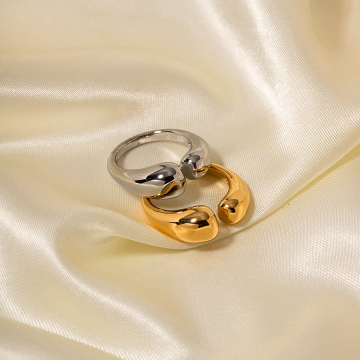 Levante Sculpted Nugget Ring
