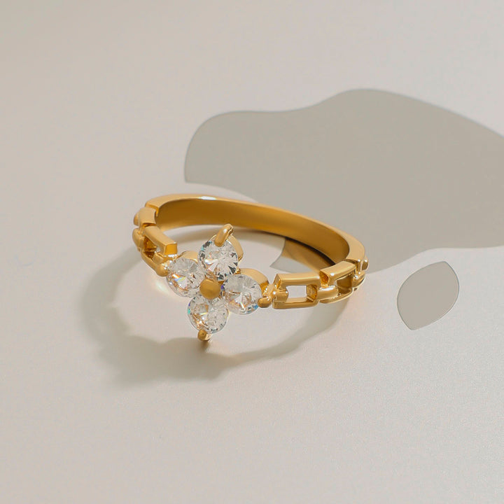 Myrtle Clover Zircon Ring