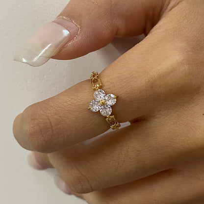 Myrtle Clover Zircon Ring