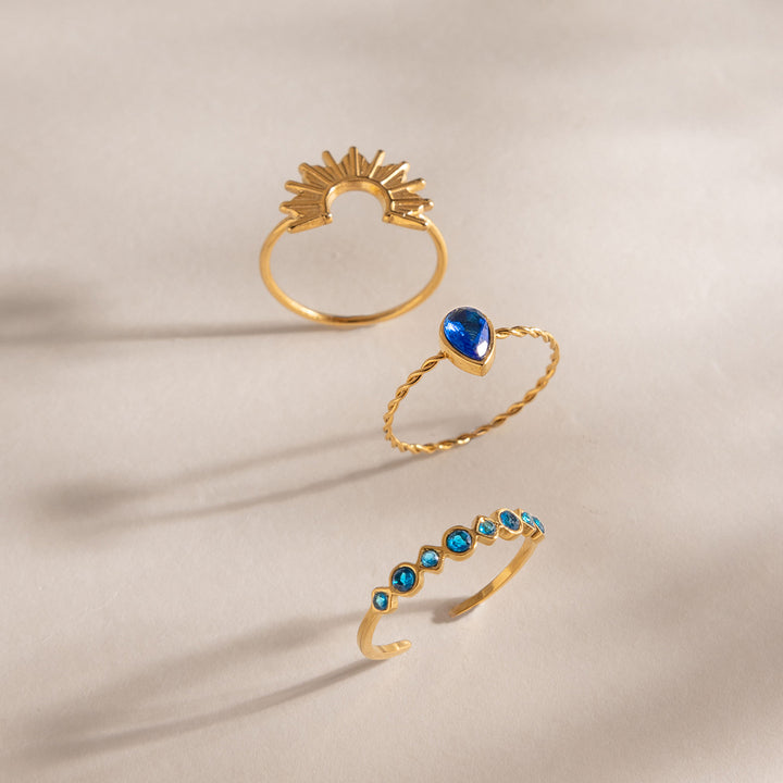 Calanque Blue Sunburst Crown Ring