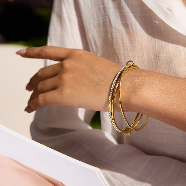 Sea Mist Fine Bangle Bracelet