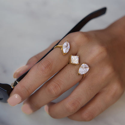 Levante Three Stone Open Ring