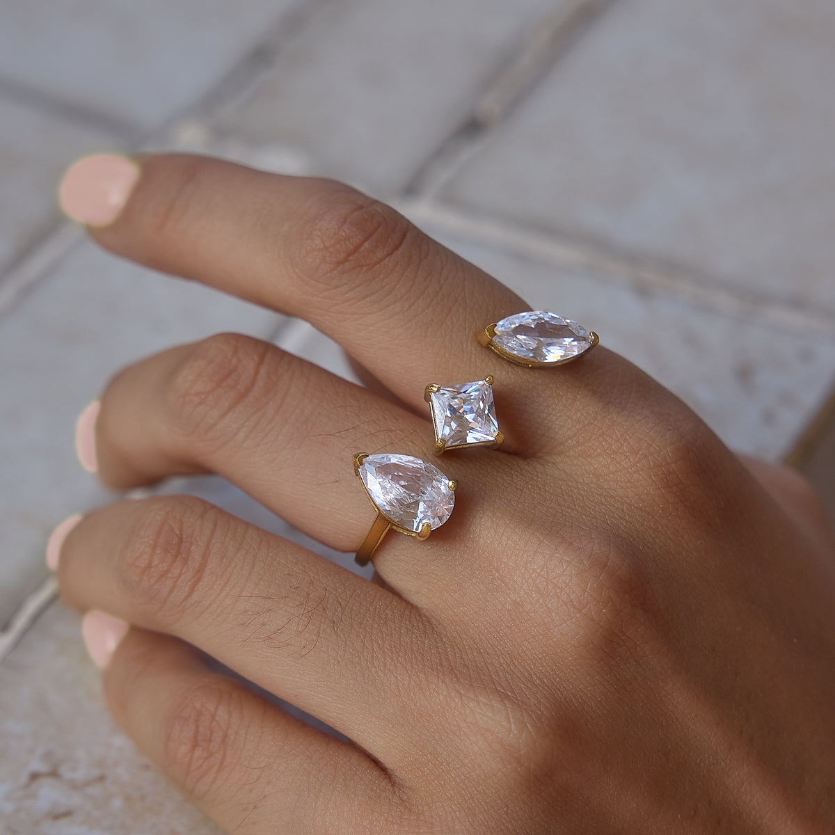 Levante Three Stone Open Ring