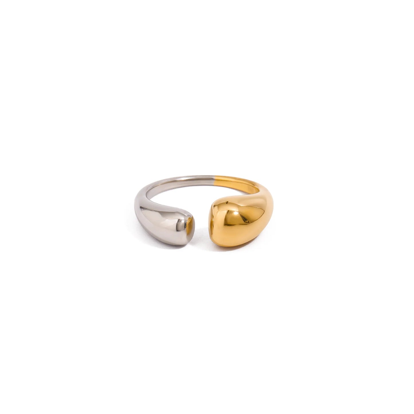 Levante Sculpted Nugget Ring