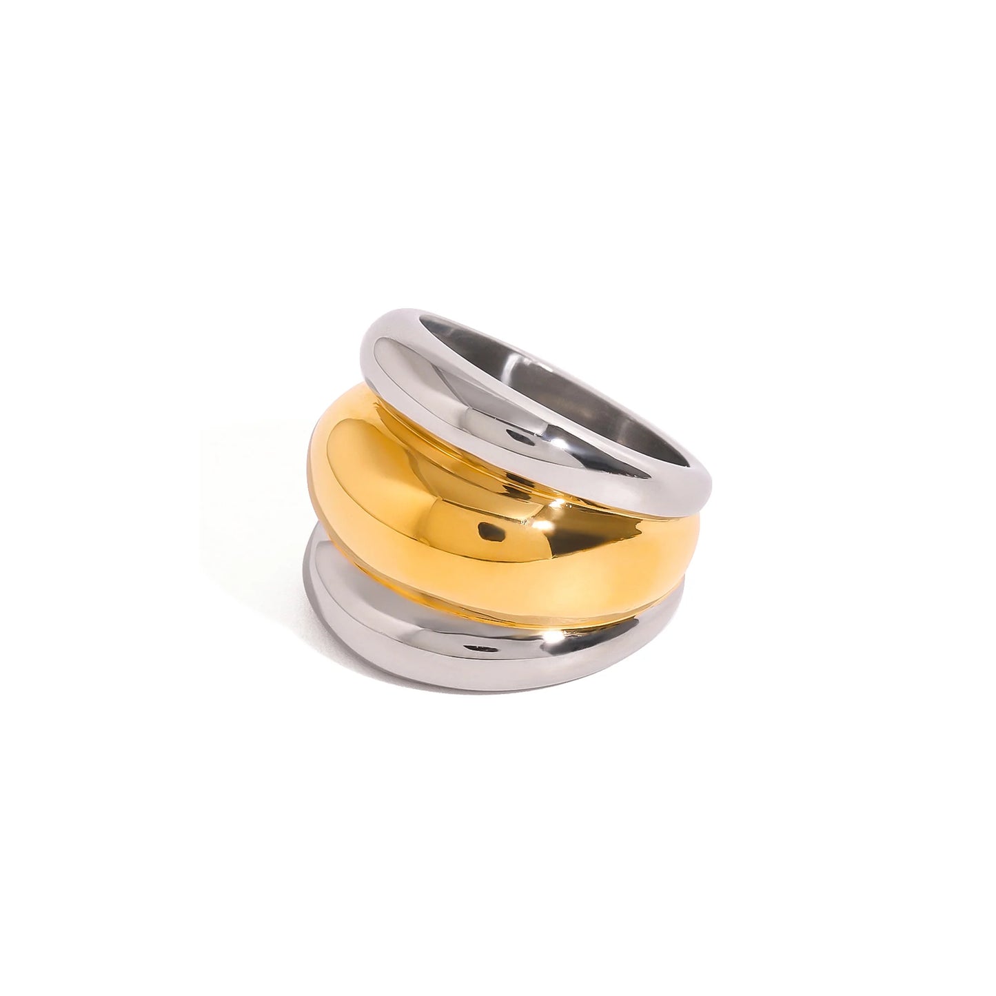 Mistral Ribbed Dome Ring